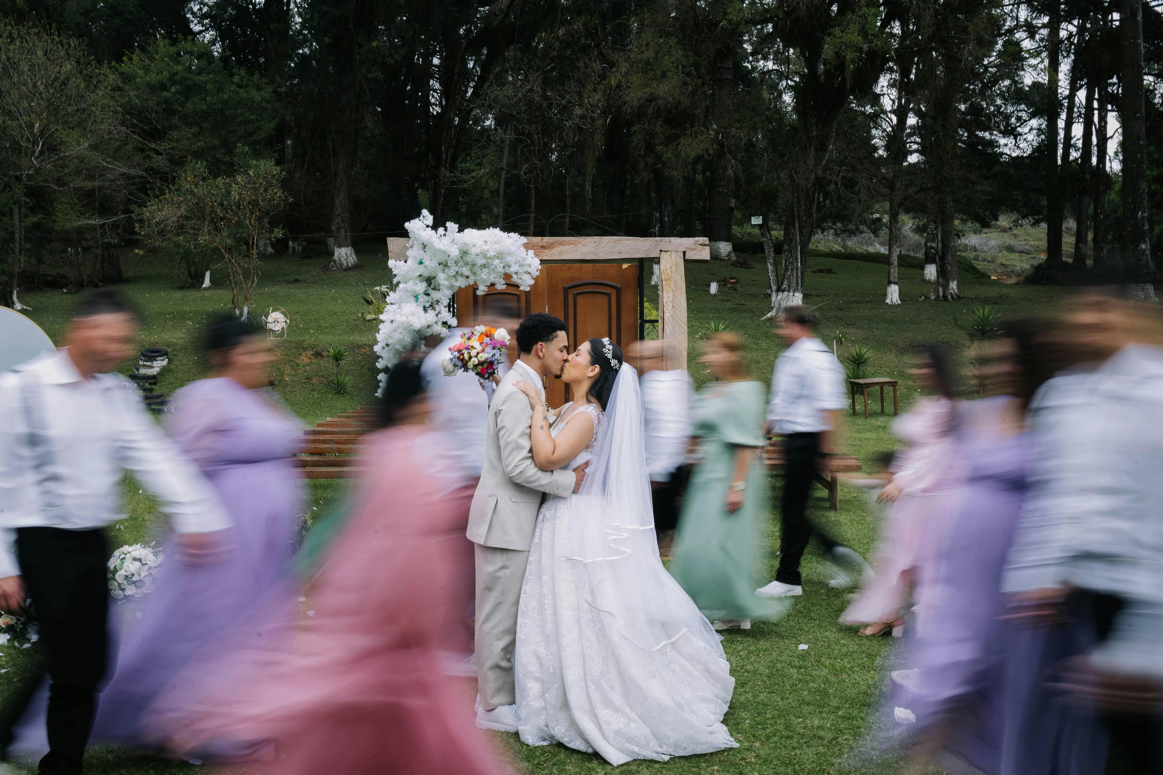 Wedding photography trends 2026 — candid documentary coverage
