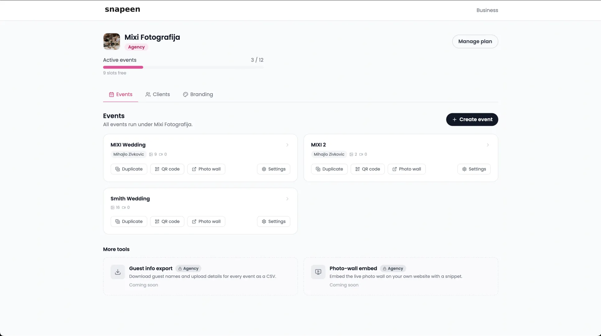 Snapeen business dashboard with active events, client management, QR codes, and photo tools